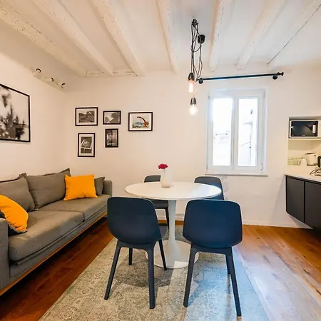 Apartment Charming Grisia 7