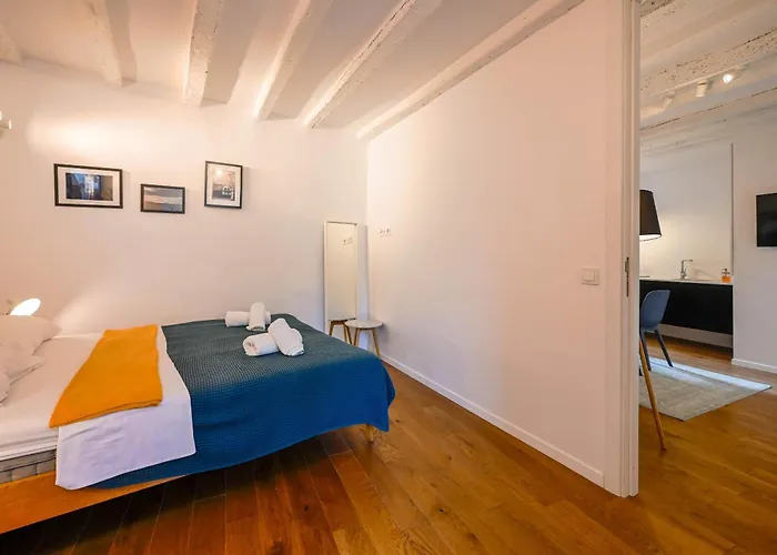 Charming Grisia 7 * Rovinj