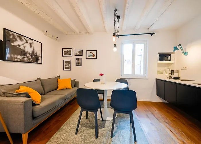 Lejlighed Charming Grisia 7